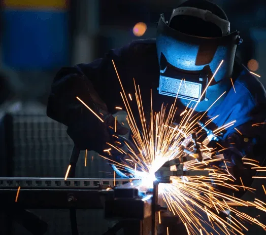 Welding fume filtration system for metal fabrication workshop source capture